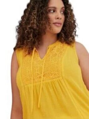 TORRID  Swiss Dot Yellow Sleeveless Lace-Trim Top Size 2X NWT